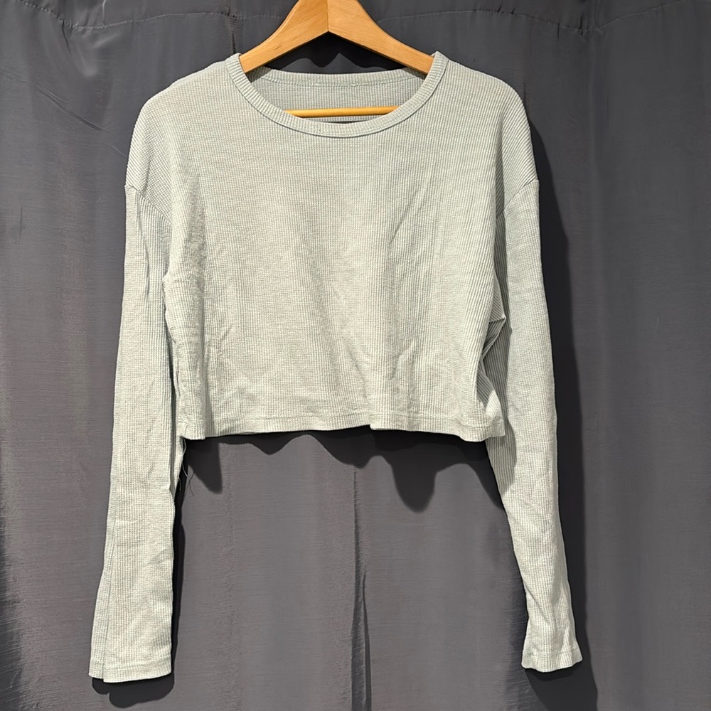 SIL-N light blue cropped top Size SMALL
